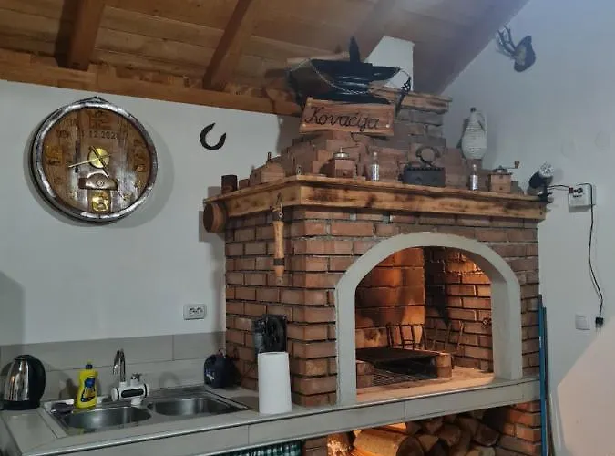 Nyaraló Kuca Za Odmor 