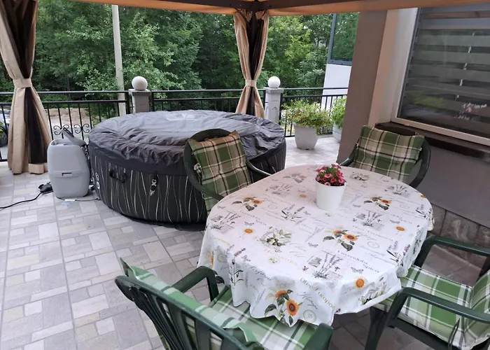 Nyaraló Kuca Za Odmor 